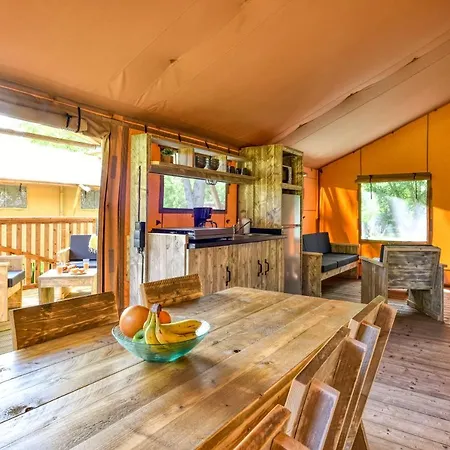 Camping Maeva Escapades Millau Plage Exterior photo