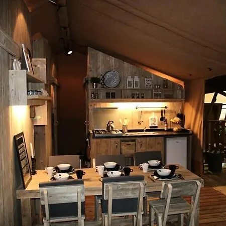 Camping Maeva Escapades Millau Plage Exterior photo